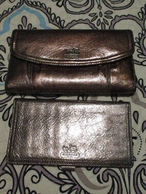 Coach Est 1941 Madison Luxury Rose Gold Trifold Wallet & Checkbook Metallic